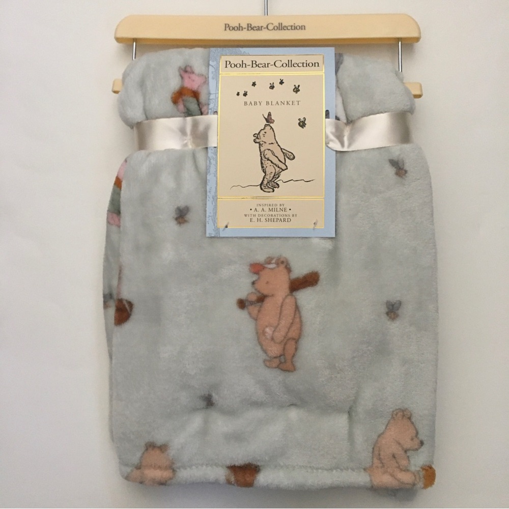 Baby Blanket Lightweight Winnie the Pooh Piglet Sports NEW Pooh Bear Collection